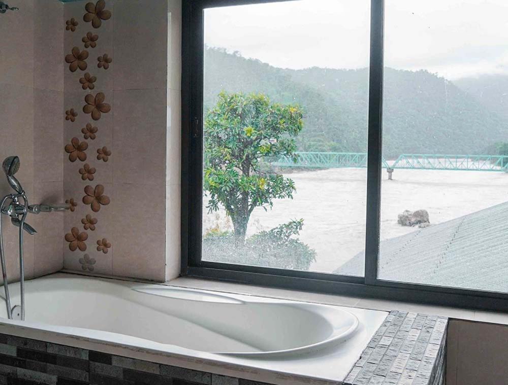 Presidency Resort Upardang Gadhi المظهر الخارجي الصورة